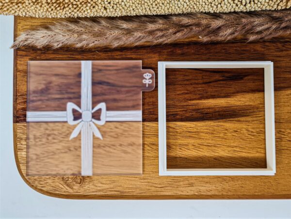 Present With Bow Cookie Embosser - Image 2