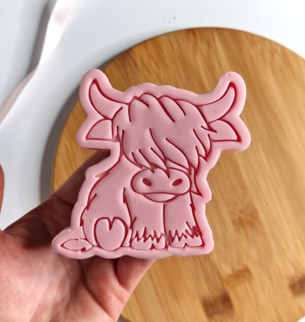 Highland Cow Cookie Cutter + Stamp