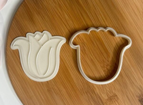 Tulip Flower Cookie Cutter + Stamp - Image 2