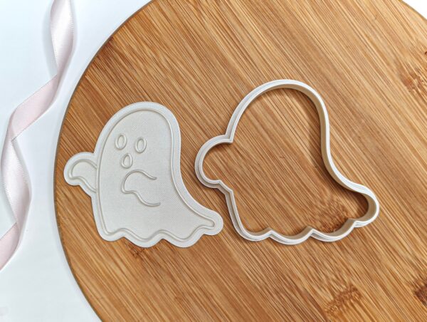 Ghost Cookie Cutter + Stamp - Image 2