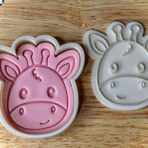 Giraffe Cookie Cutter + Stamp