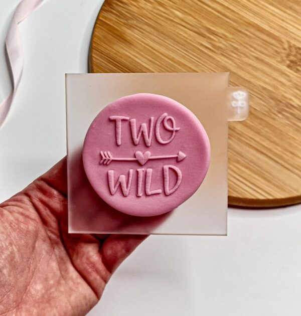 Two Wild Fondant Reverse Embosser