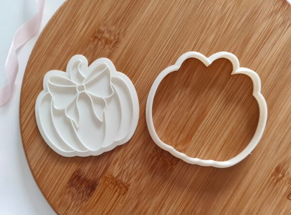 Pumpkin Cookie Cutter + Stamp - Image 2