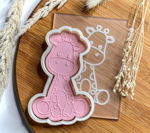 Giraffe Cookie Cutter + Embosser