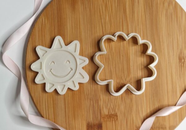 Sun Cookie Cutter + Stamp - Image 2