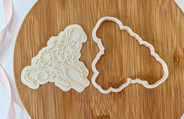 Uterus Cookie Cutter + Stamp - Image 2