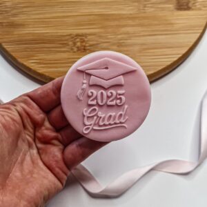 2025 Grad Reverse Fondant Embosser
